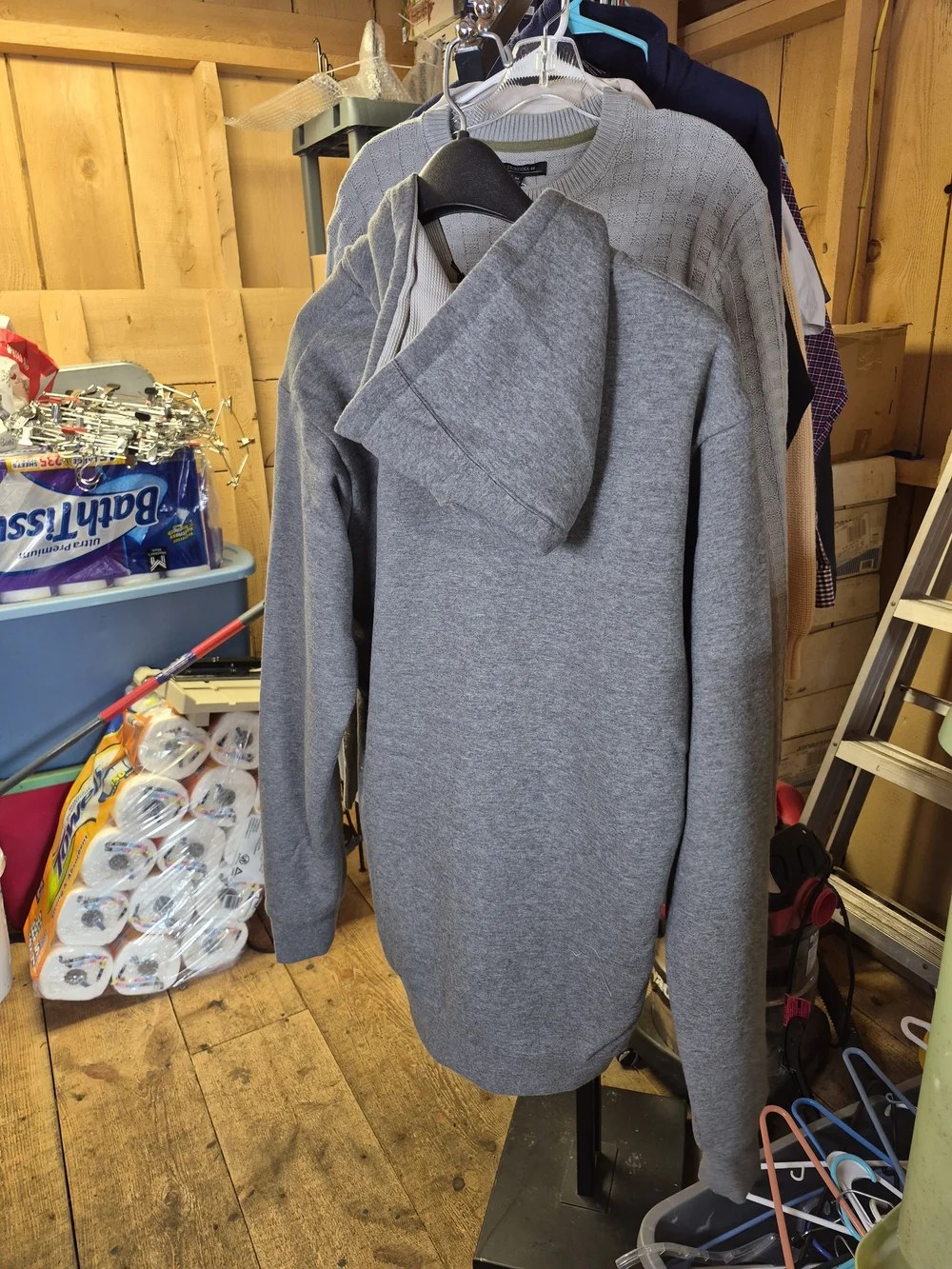 Caterpillar Gray Logo Crewneck Hoodie Bin 37